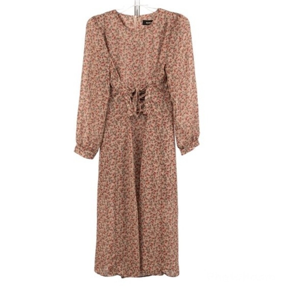 Momo maxi floral dress size M